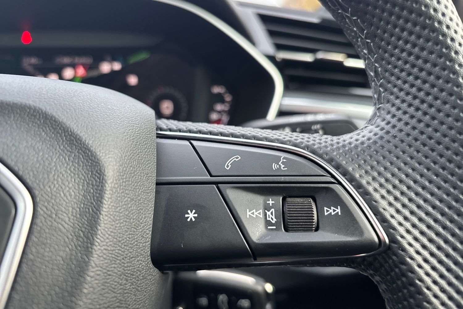 Used Audi Q3 2025 for sale - 77178777: Photo 17