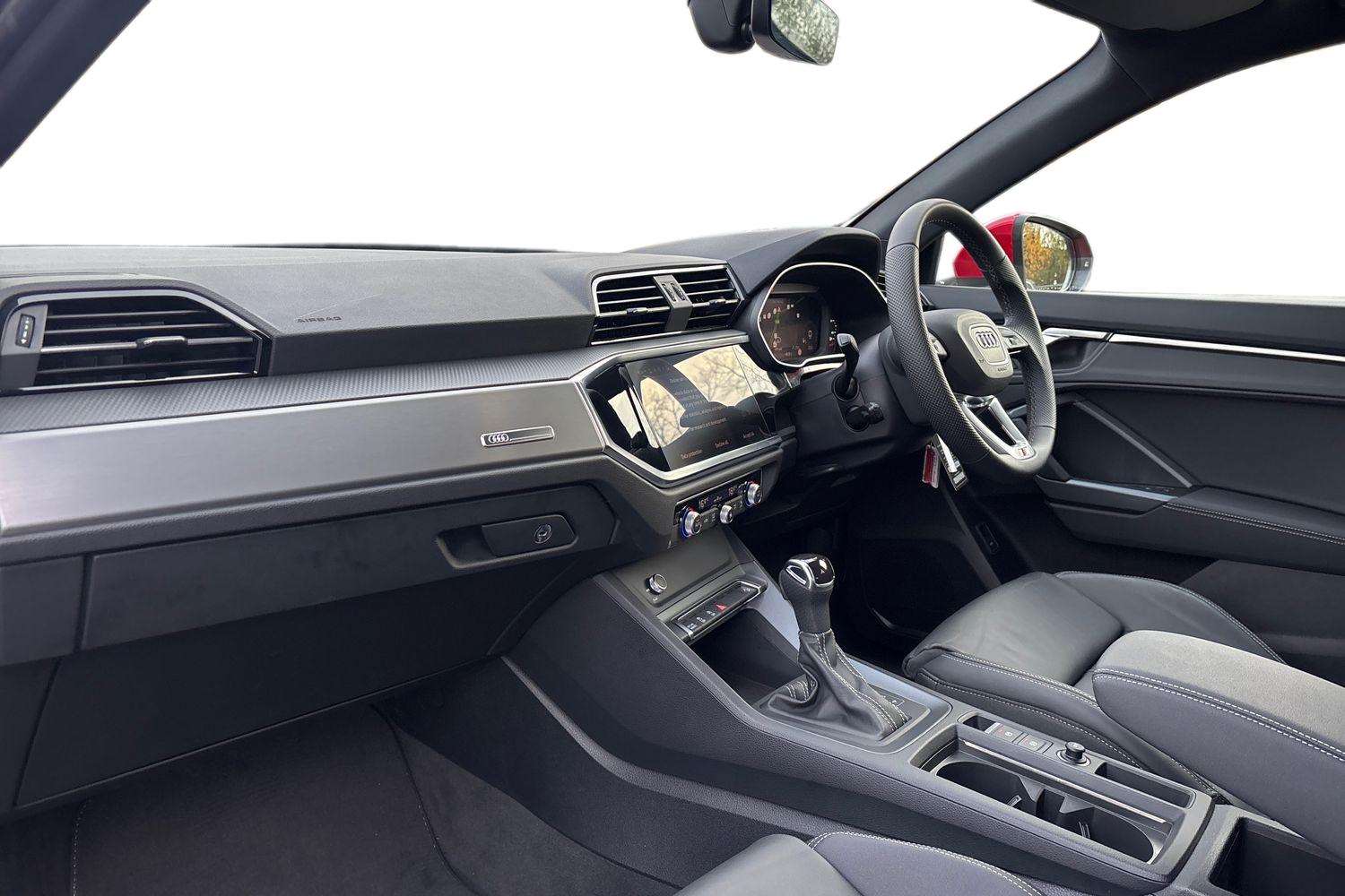 Used Audi Q3 2025 for sale - 77178777: Photo 2