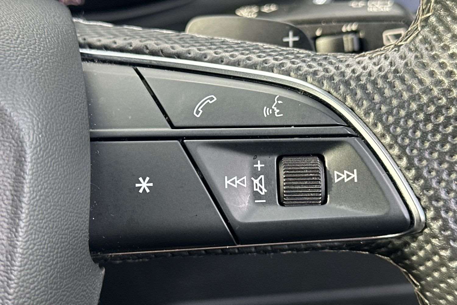 Used Audi Q8 2021 for sale - 76564402: Photo 17