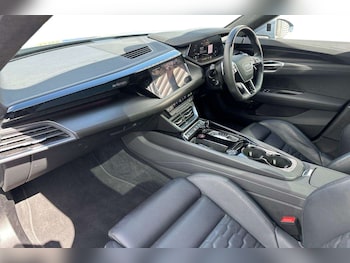 Used Audi e-tron GT 2022 for sale - 78161251: Photo