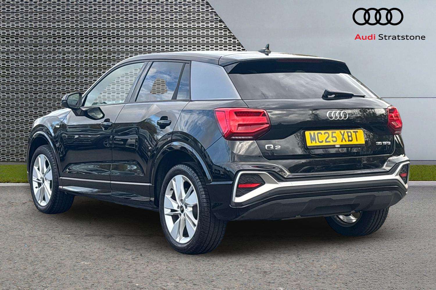 Used Audi Q2 2025 for sale - 77194431: Photo 3