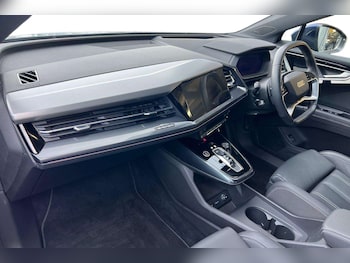 Used Audi Q4 e-tron 2023 for sale - 76298299: Photo