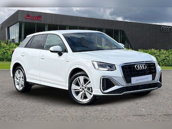 Audi - Q2