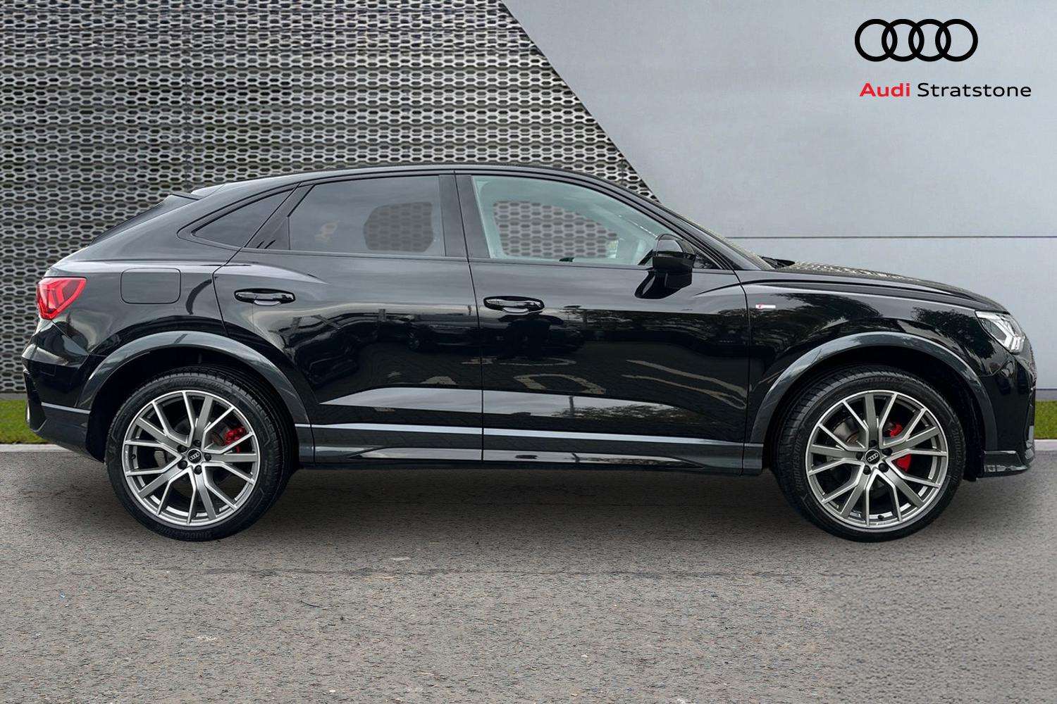 Used Audi Q3 2025 for sale - 76564430: Photo 4