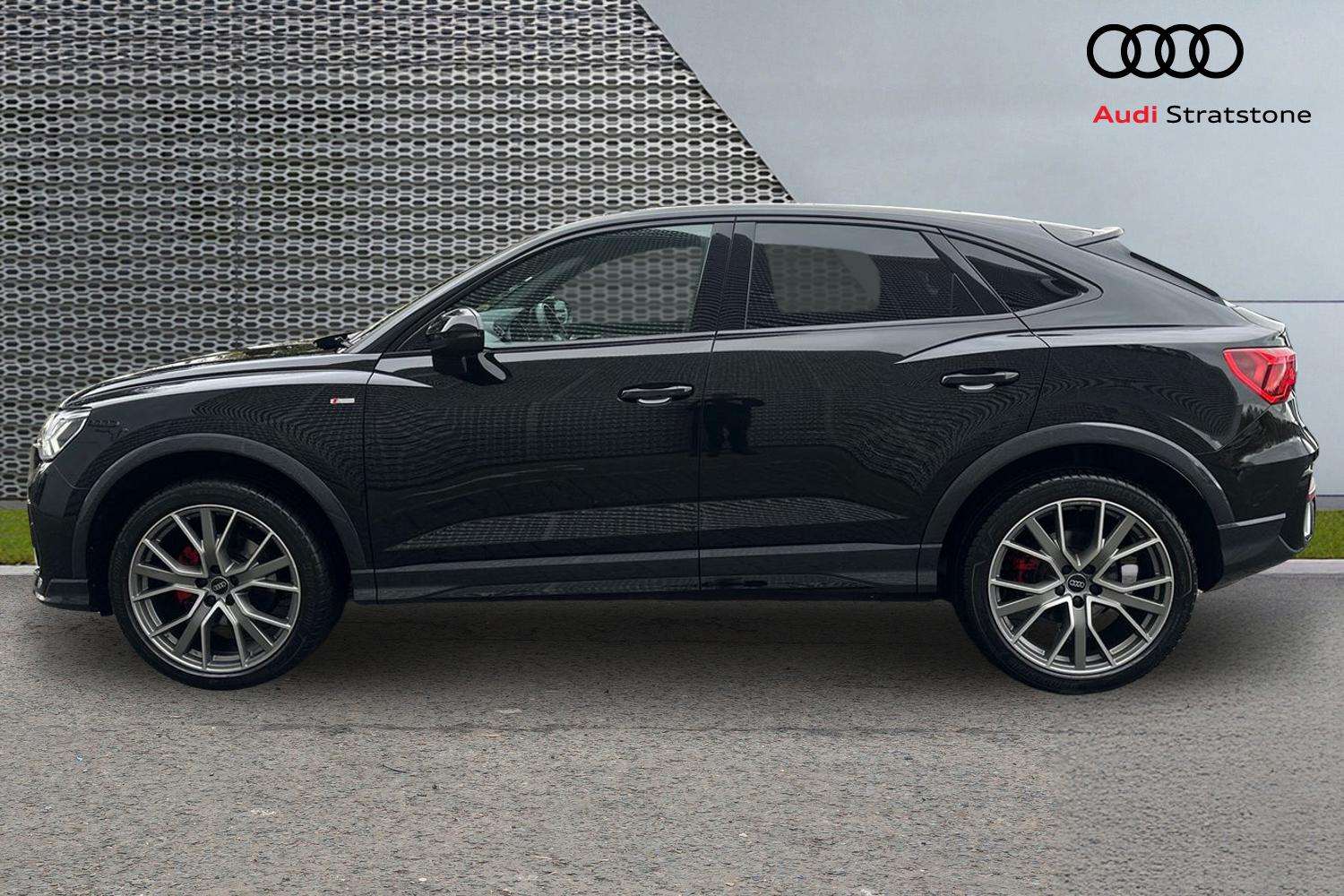 Used Audi Q3 2025 for sale - 76564430: Photo 8