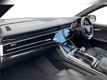 Used Audi Q8 2022 for sale - 78104447: Photo