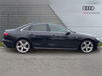 Used Audi A4 2023 for sale - 77103153: Photo