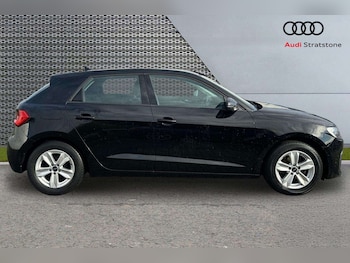 Used Audi A1 2023 for sale - 77787181: Photo