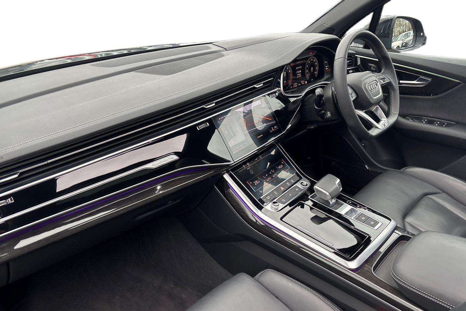 Used Audi Q7 2024 for sale - 77414500: Photo 2