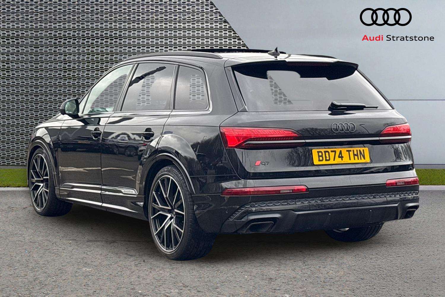 Used Audi Q7 2024 for sale - 77414500: Photo 3