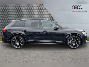 Used Audi Q7 2024 for sale - 77414500: Photo