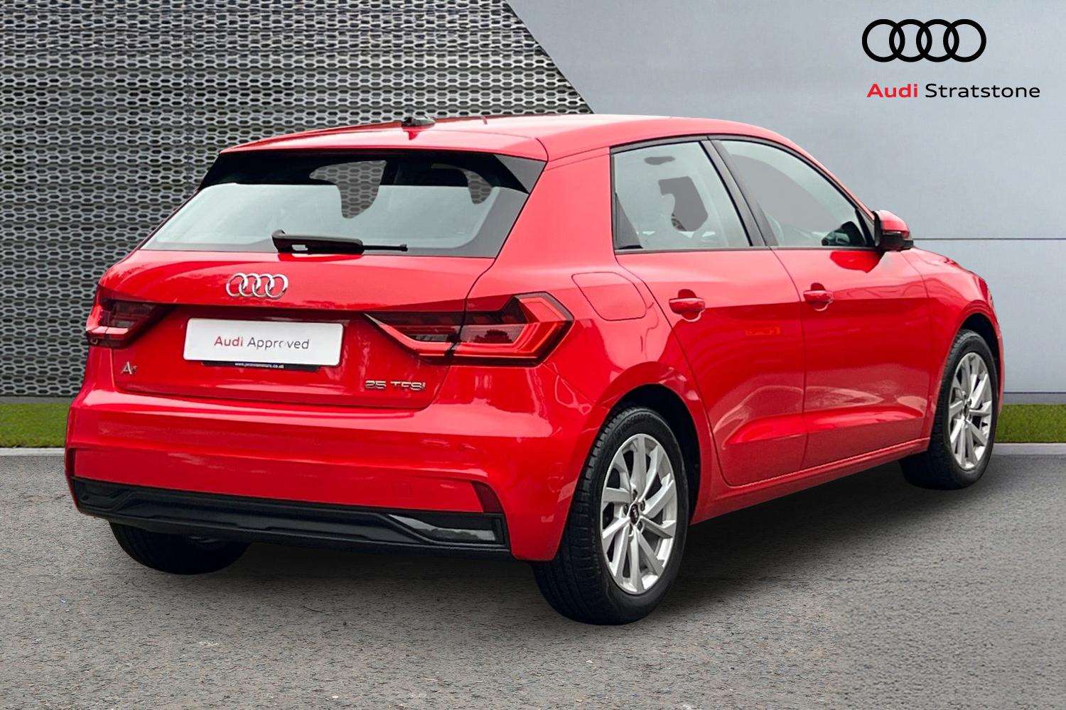 Used Audi A1 2022 for sale - 76141763: Photo 3