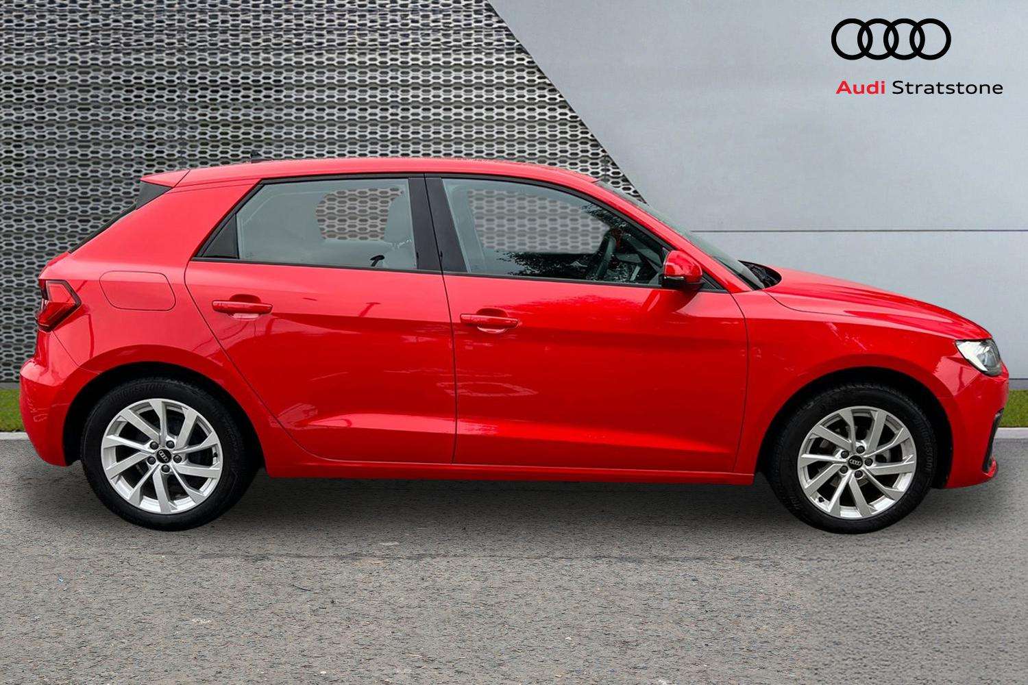 Used Audi A1 2022 for sale - 76141763: Photo 4