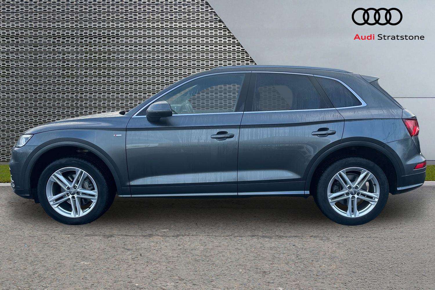 Used Audi Q5 2018 for sale - 76916147: Photo 8
