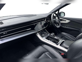 Used Audi Q7 2023 for sale - 78104232: Photo