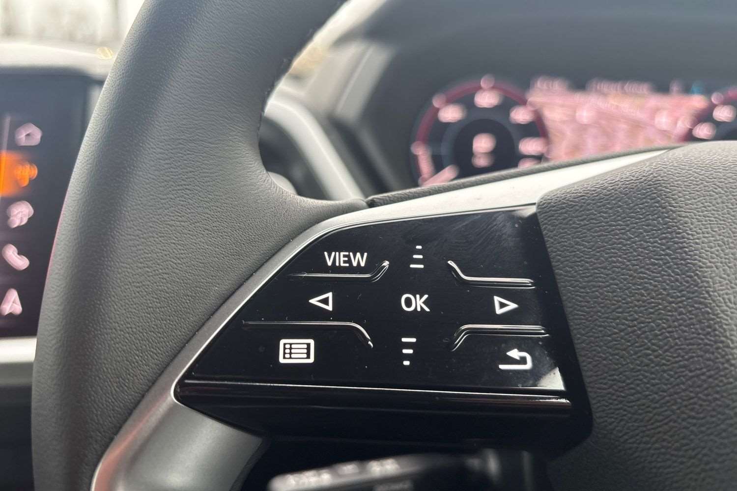 Used Audi Q4 e-tron 2025 for sale - 77178816: Photo 16