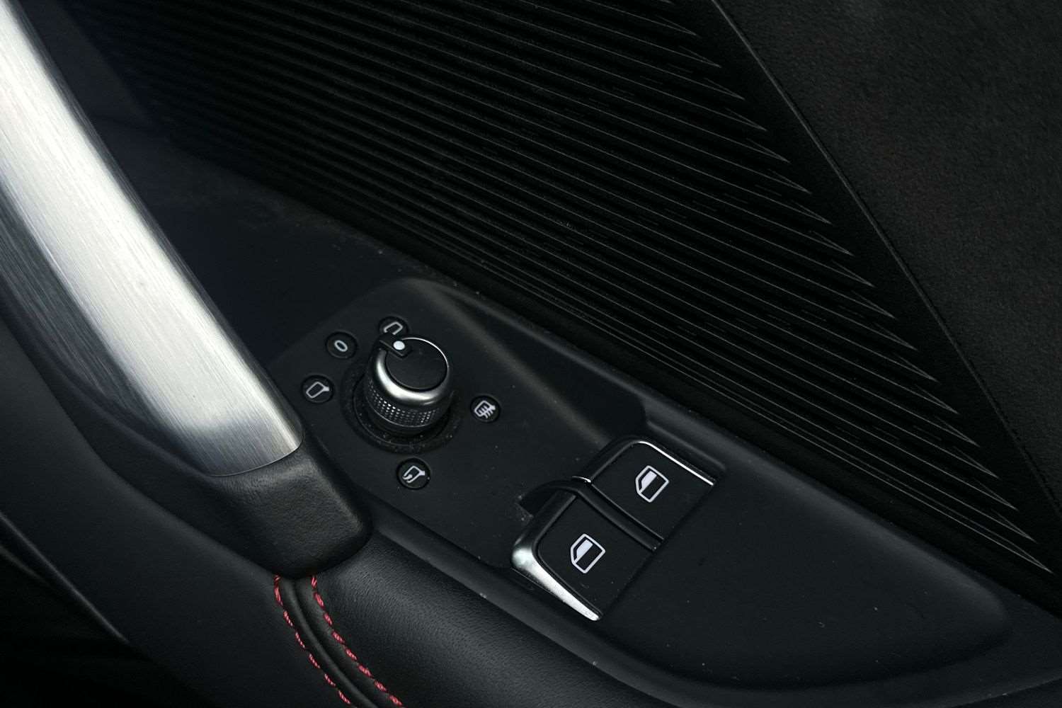 Used Audi TT for sale - 76636741: Photo 14