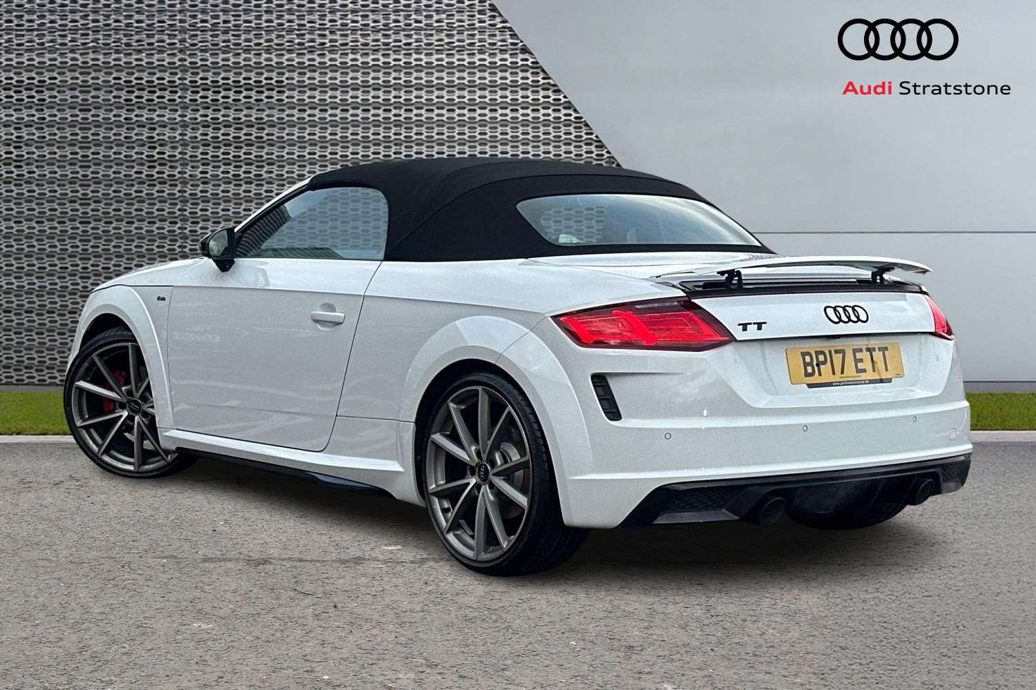 Used Audi TT for sale - 76636741: Photo 3