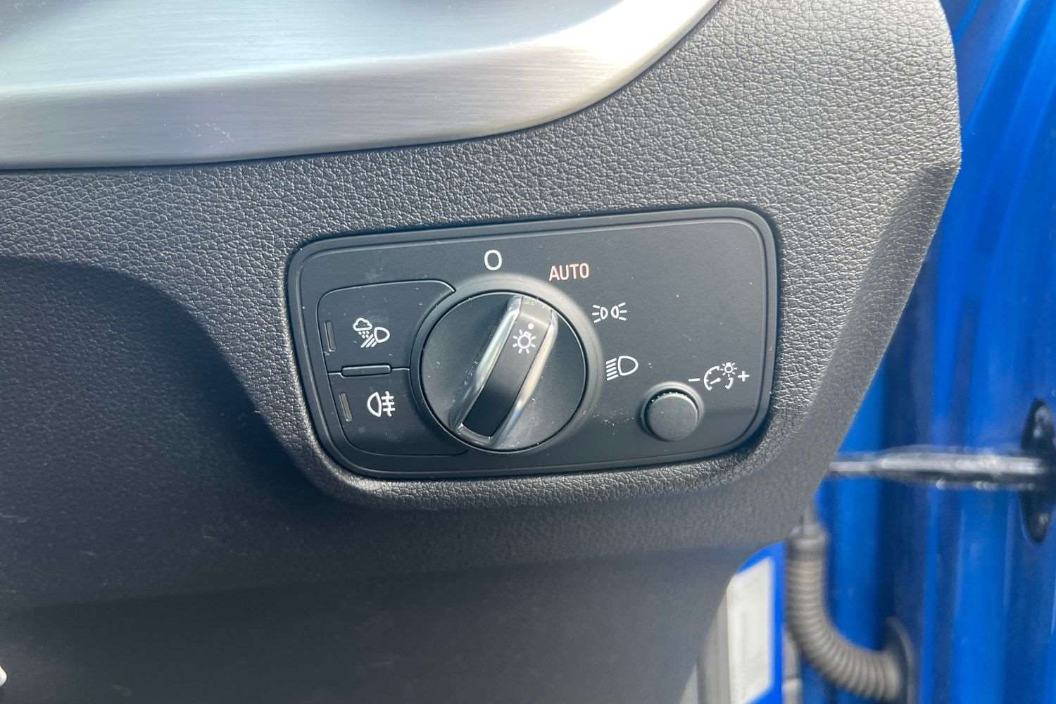 Used Audi Q2 2018 for sale - 76889852: Photo 28