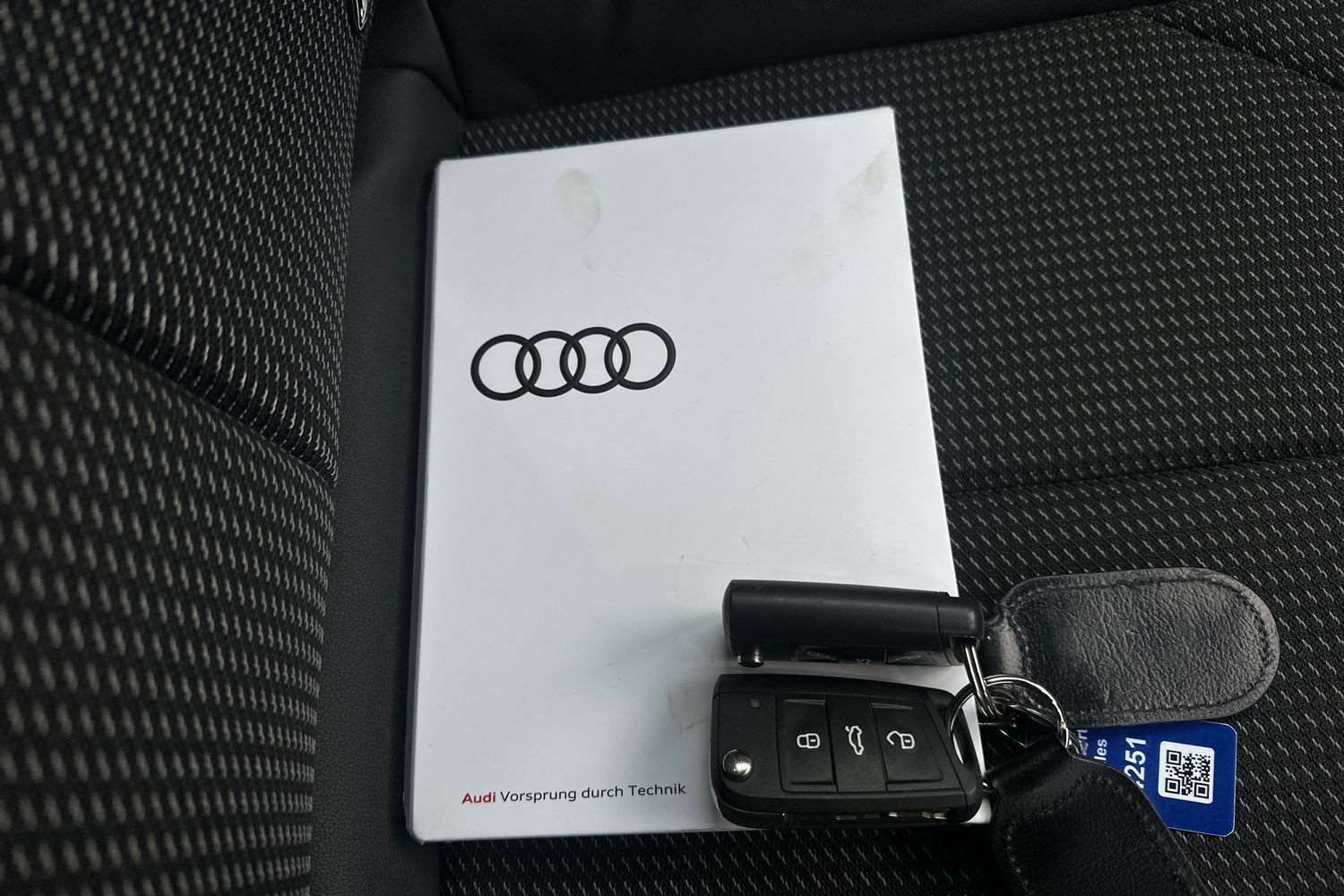 Used Audi A1 2023 for sale - 76842854: Photo 25