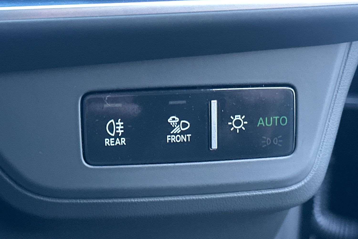 Used Audi e-tron GT 2023 for sale - 76902301: Photo 32