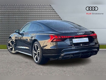 Used Audi e-tron GT 2023 for sale - 76902301: Photo