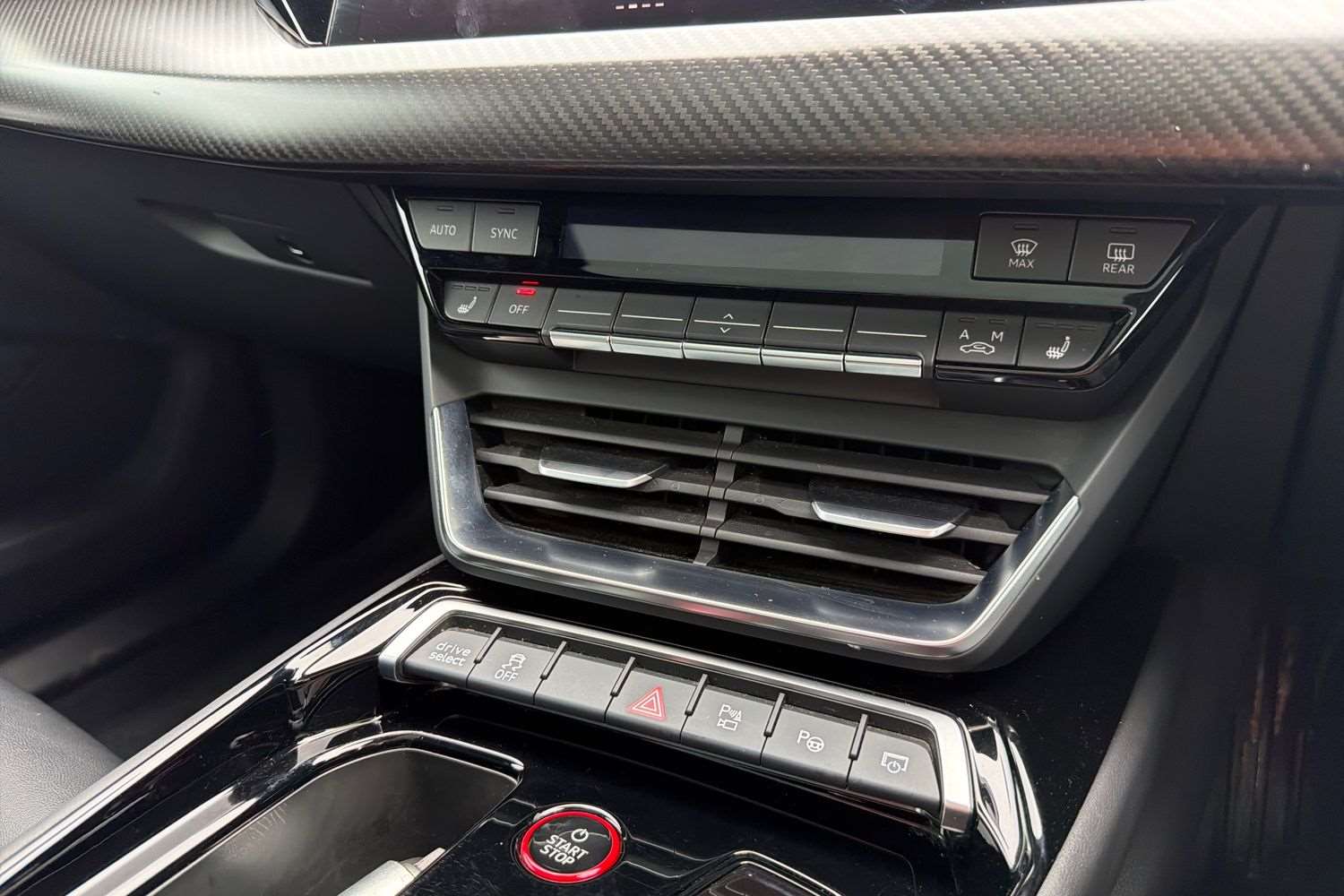 Used Audi e-tron GT 2023 for sale - 77178818: Photo 28