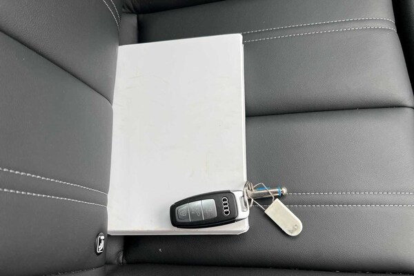 Used Audi Q4 e-tron 2024 for sale - 74716723: Photo 15