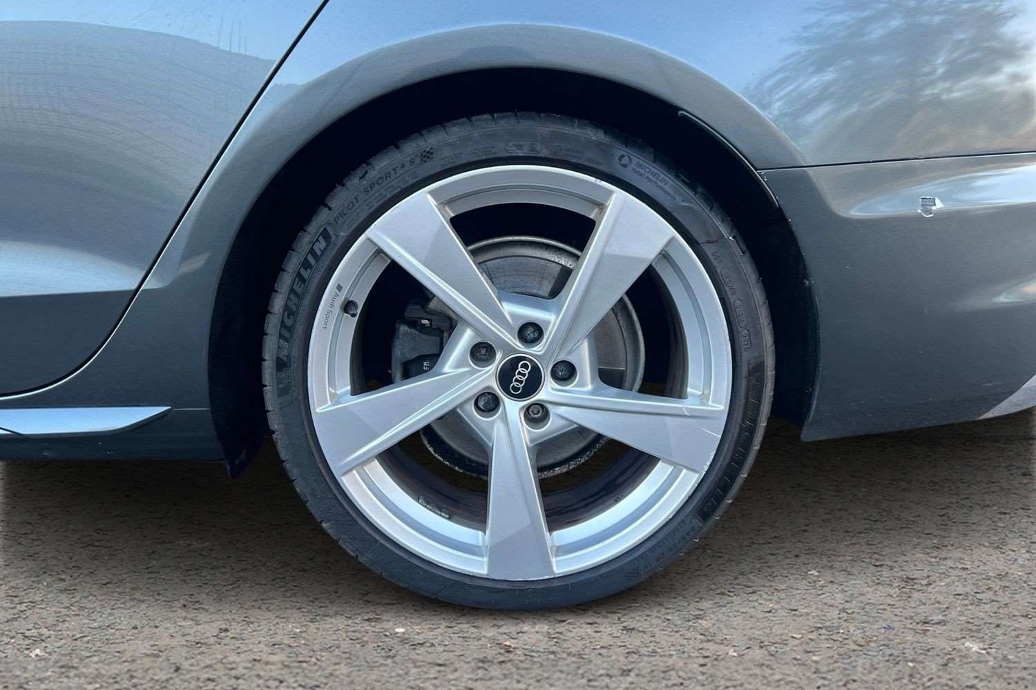 Used Audi A4 2021 for sale - 76804740: Photo 5