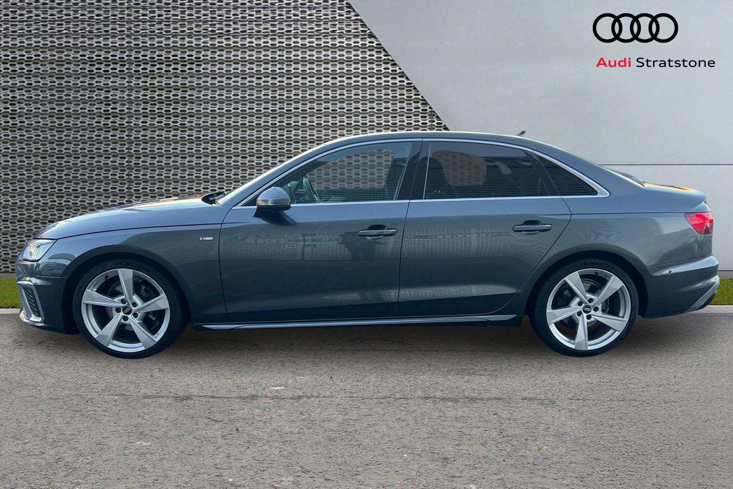 Used Audi A4 2021 for sale - 76804740: Photo 8