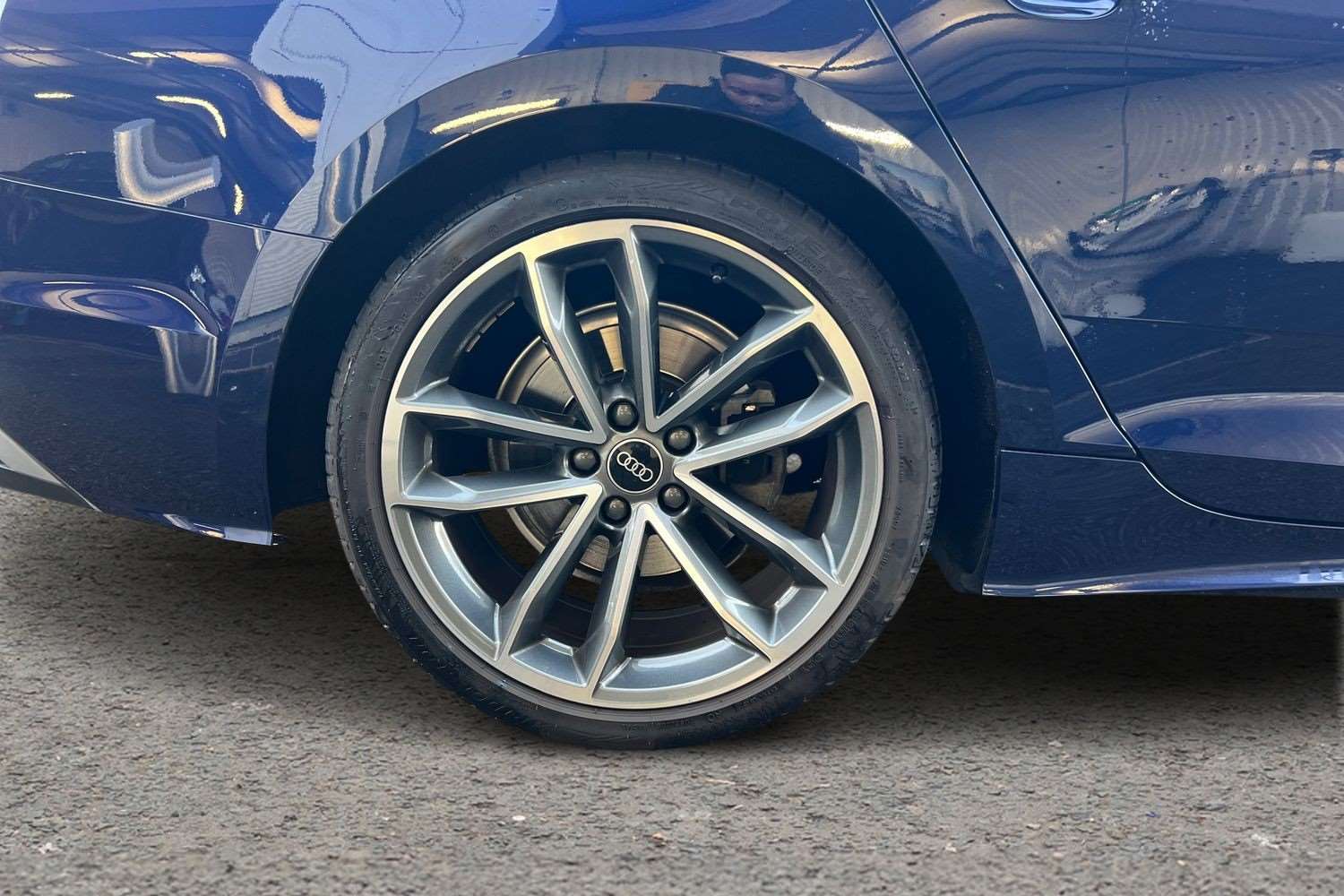 Used Audi Q4 e-tron 2025 for sale - 76842862: Photo 11