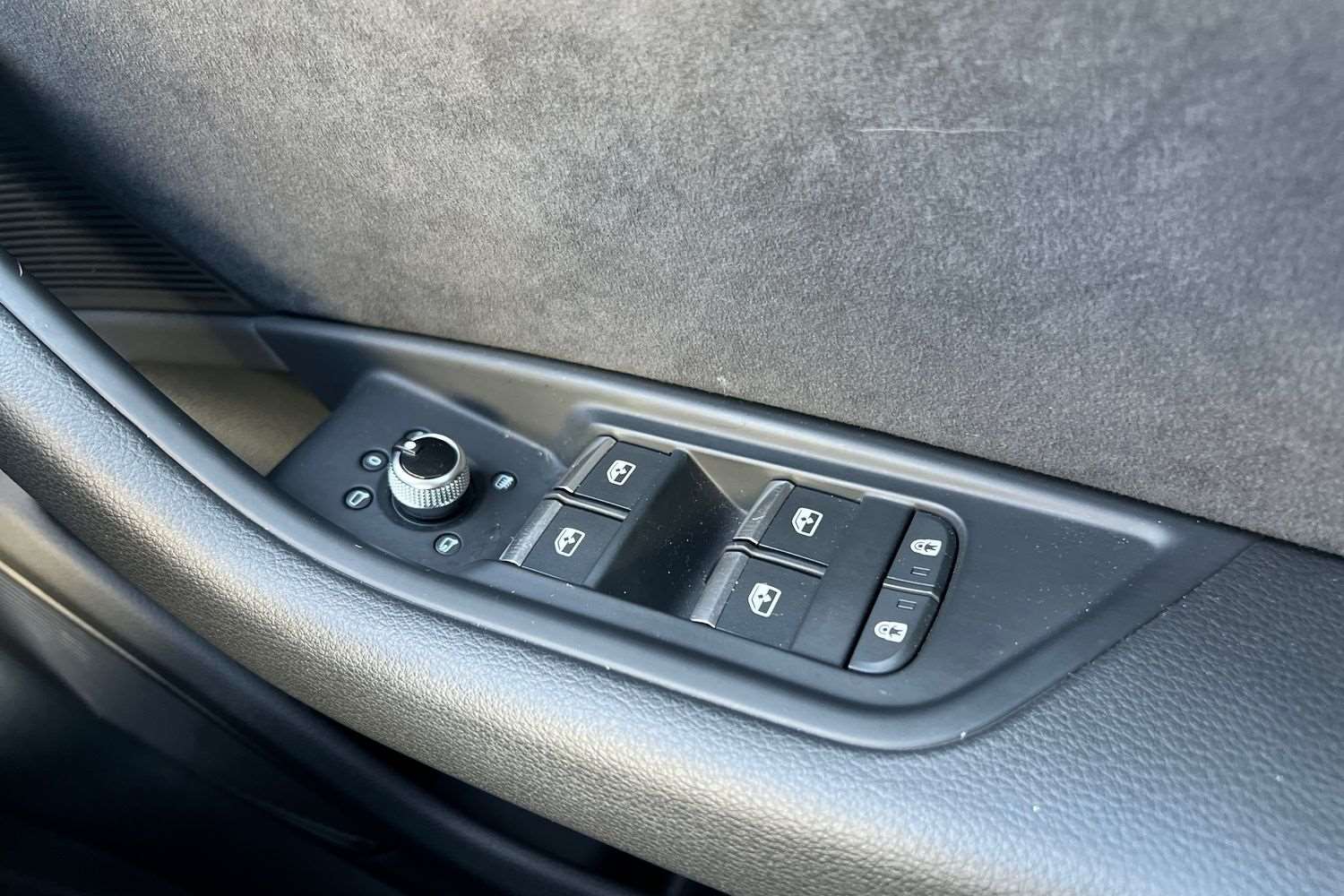 Used Audi Q4 e-tron 2025 for sale - 76842862: Photo 14