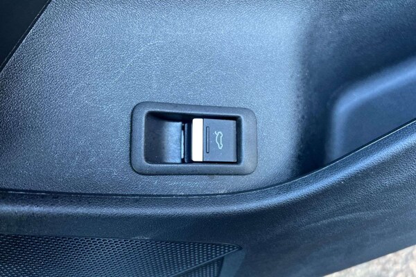 Used Audi Q4 e-tron 2024 for sale - 76045212: Photo 30