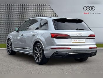 Used Audi Q7 2020 for sale - 79731119: Photo