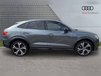 Used Audi Q3 2023 for sale - 79702511: Photo