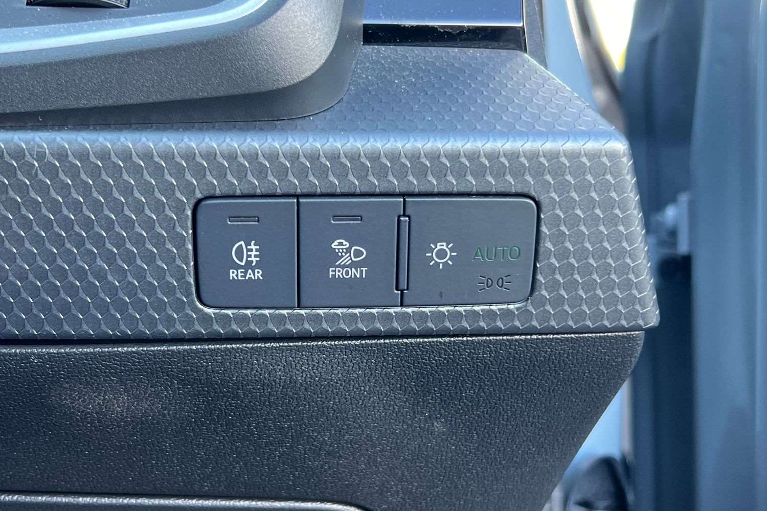Vehicle 28