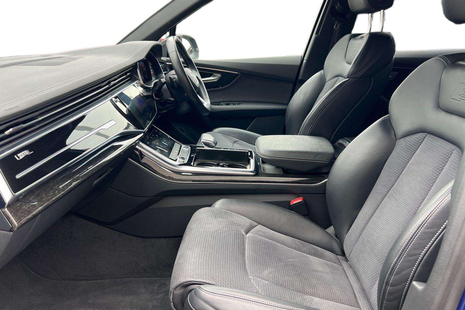 Used Audi Q7 2023 for sale - 77772300: Photo 21