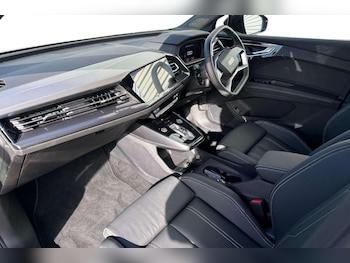 Used Audi Q4 e-tron 2025 for sale - 76113553: Photo 2
