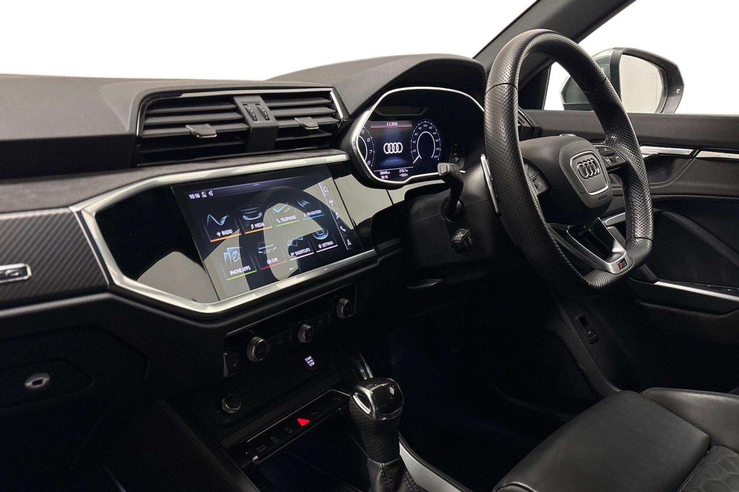 Used Audi RS Q3 2021 for sale - 77943148: Photo 2