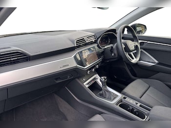 Used Audi Q3 2025 for sale - 77414847: Photo