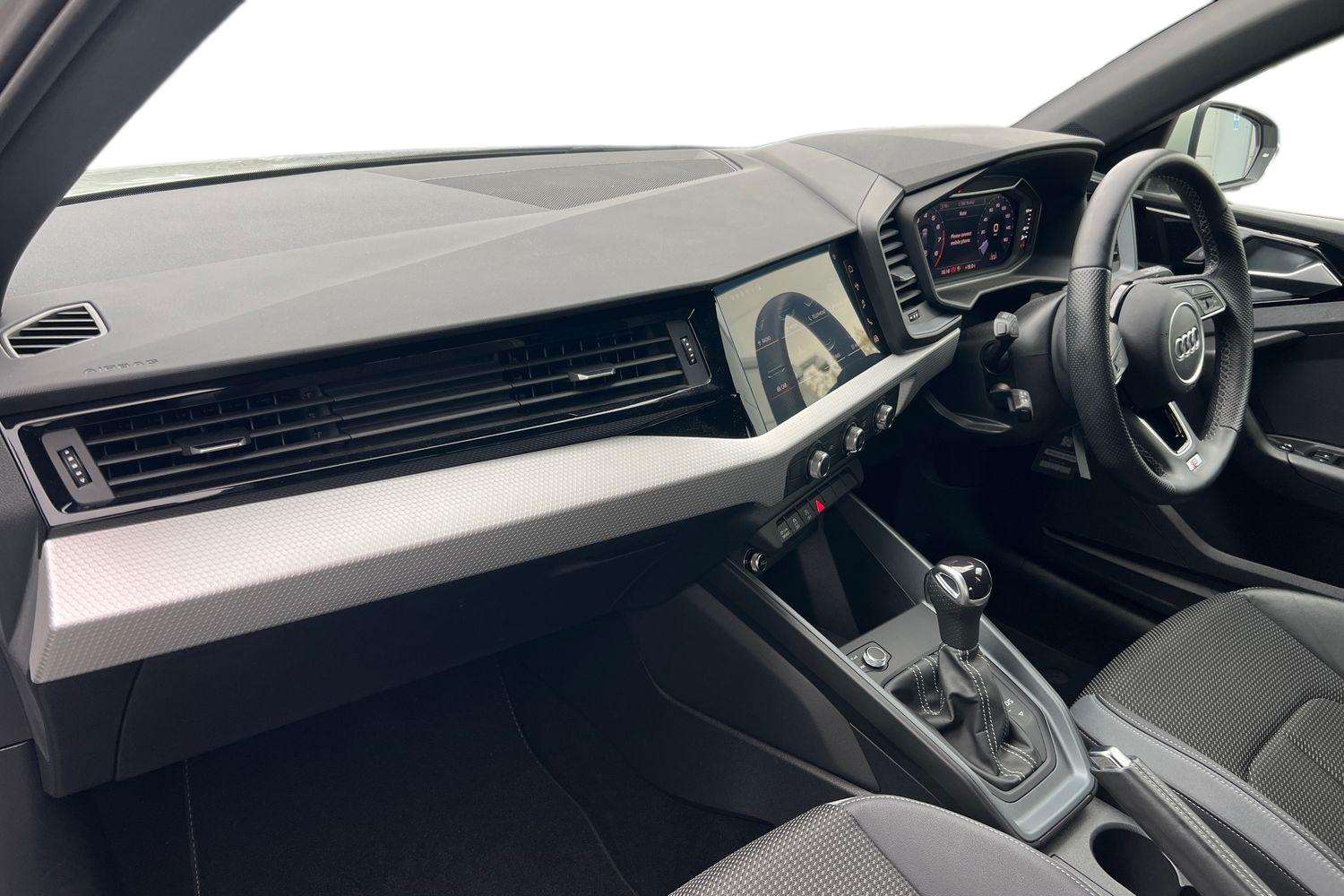 Used Audi A1 2023 for sale - 76113318: Photo 2