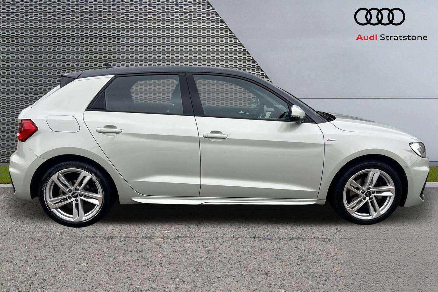 Used Audi A1 2023 for sale - 76113318: Photo 4