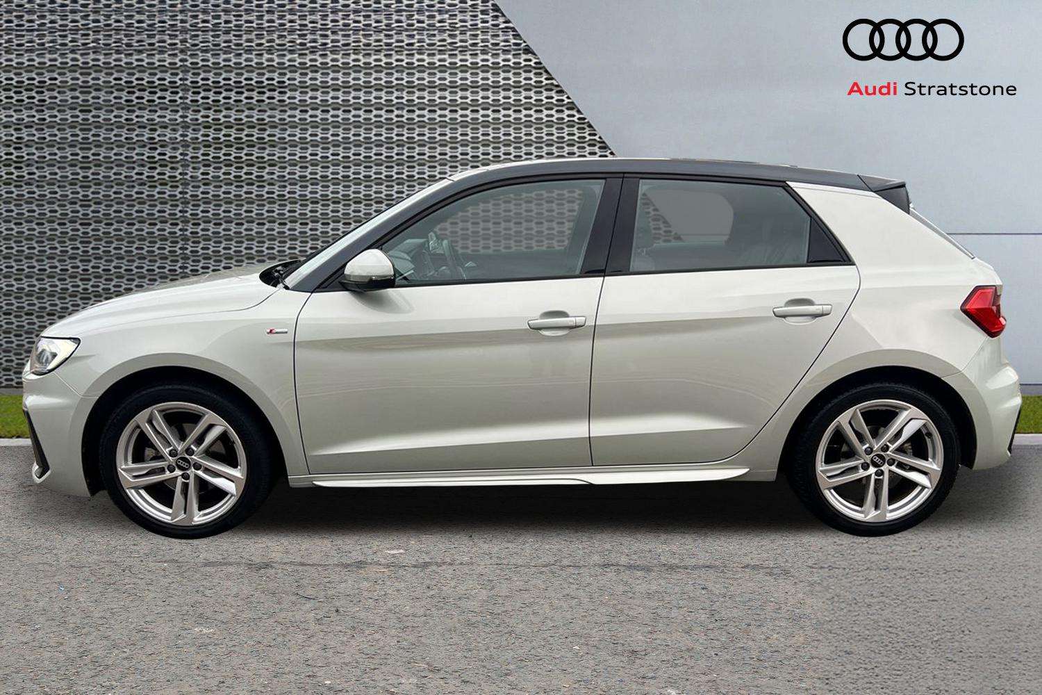 Used Audi A1 2023 for sale - 76113318: Photo 8