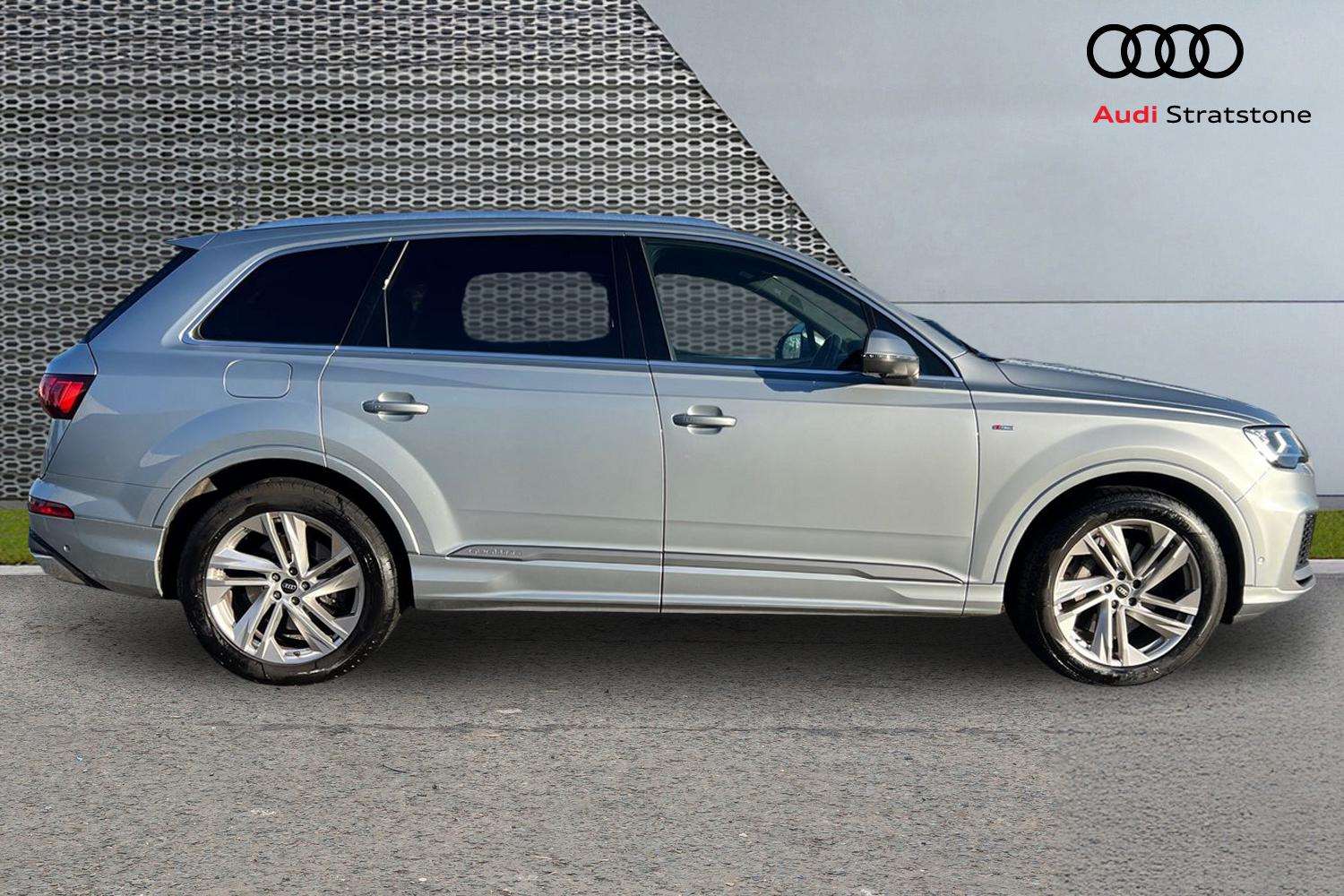 Used Audi Q7 2022 for sale - 76804756: Photo 4