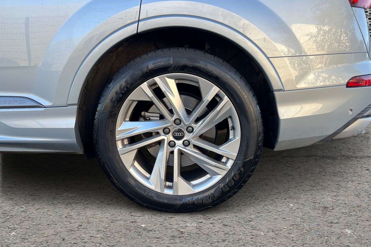 Used Audi Q7 2022 for sale - 76804756: Photo 9