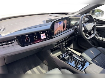 Used Audi Q6 e-tron 2025 for sale - 78551325: Photo