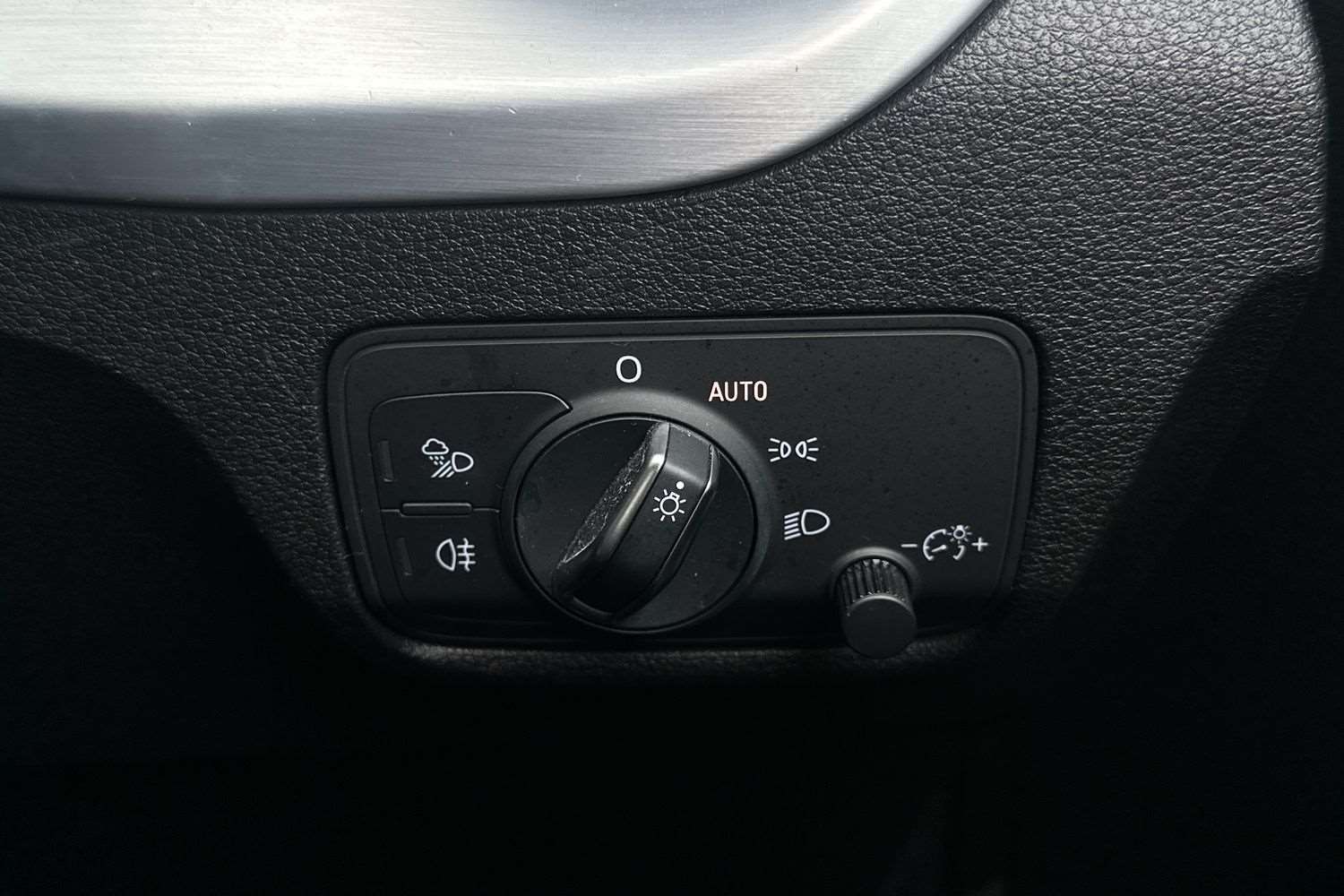 Used Audi Q2 2020 for sale - 76411272: Photo 32