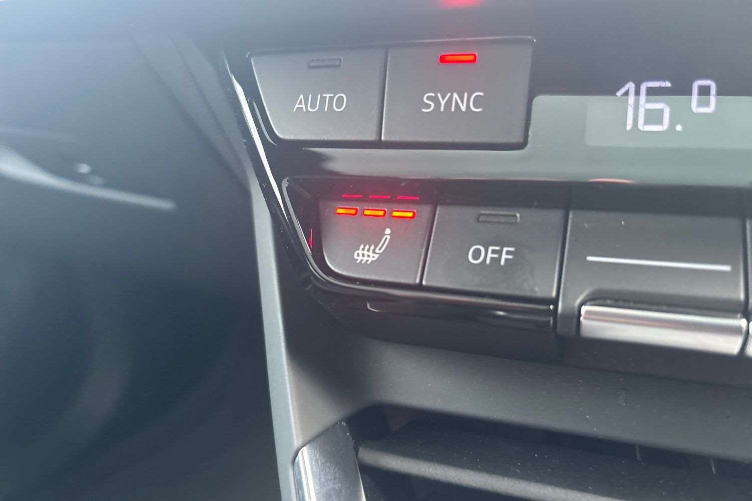 Used Audi e-tron GT 2024 for sale - 77178775: Photo 32