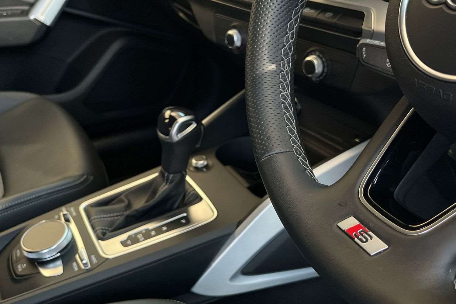 Used Audi Q2 2023 for sale - 76636605: Photo 31