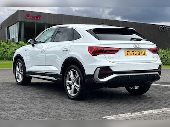 Used Audi Q3 2023 for sale - 74716240: Photo